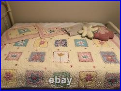 Pottery Barn Kids Twin Quilt Set And Curtains Flowers Pink
